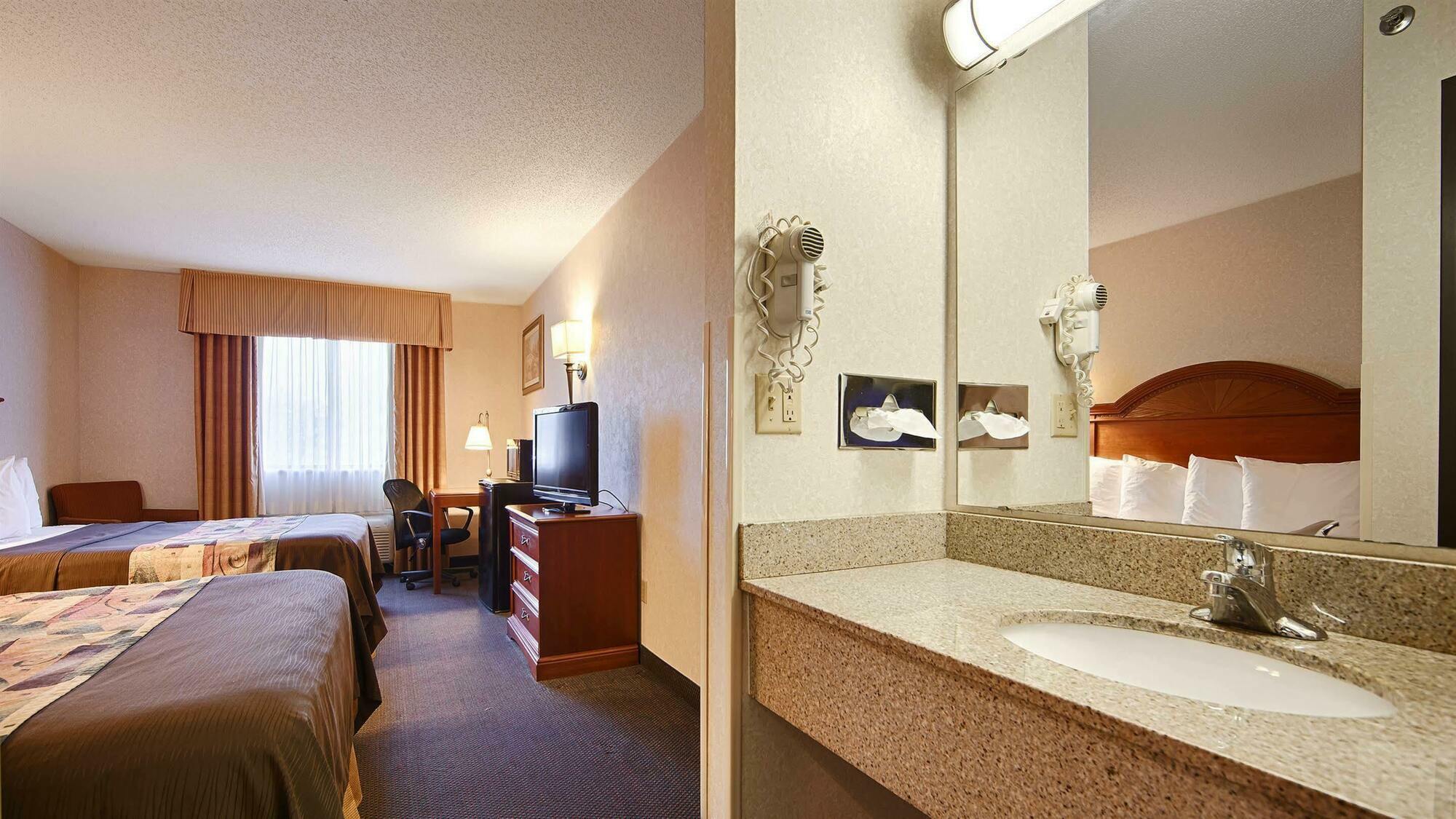 Park Inn By Radisson Grove City Ngoại thất bức ảnh